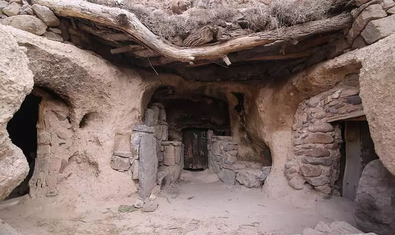 روستای میمند شهر بابک chinod چینود