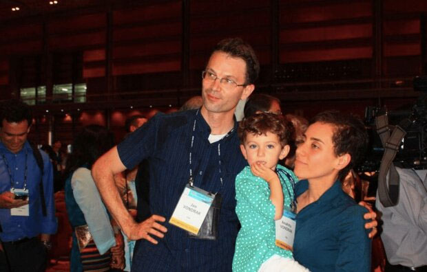 Maryam Mirzakhani مریم میرزاخانی چینود chinod 
