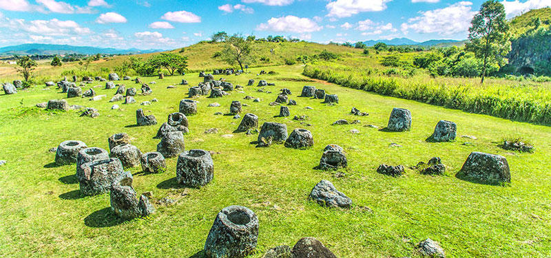 دشت کوزه ها ( The plain of jars ) ، لائوس Strange places in the world, part 3  مکان های عجیب جهان بخش 3 چینود chinod 