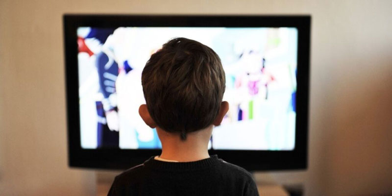 دیدن فیلم و انیمیشن Watching movies and animations چینود chinod