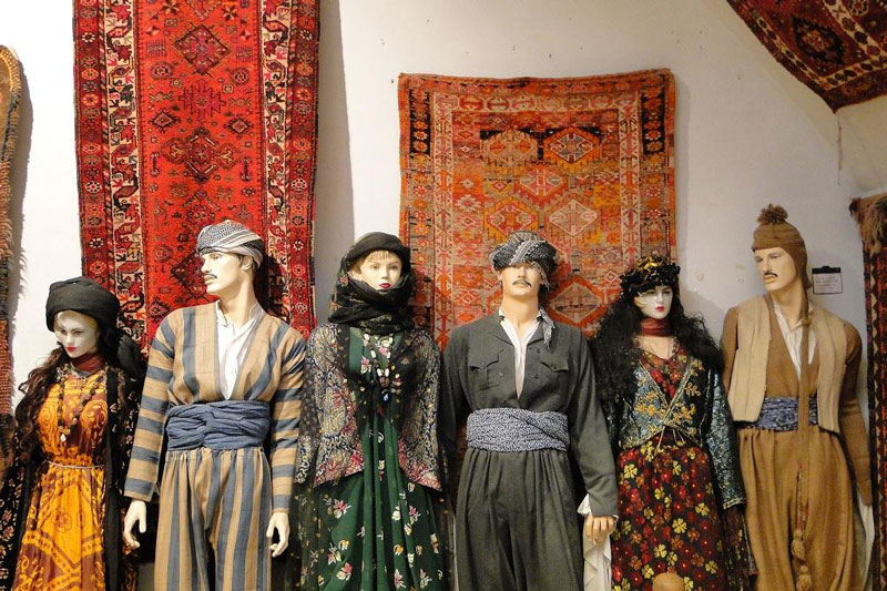 لباس های اصیل ایرانی Authentic Iranian clothes چینود chinod